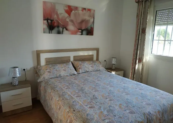 Encantador Apartamento-céntrico-con Amplio Jardín Torremolinos