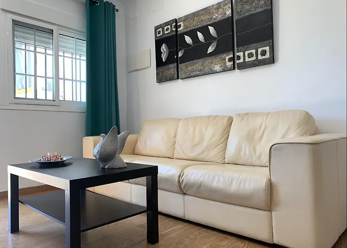 Encantador Apartamento-centrico-con Amplio Jardin Torremolinos