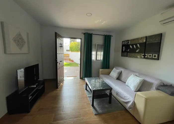 Encantador Apartamento-céntrico-con Amplio Jardín Apartamento